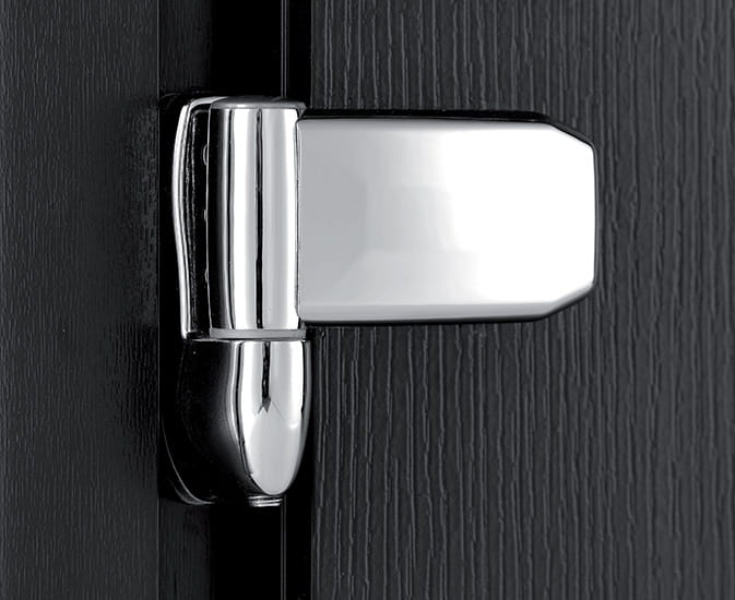 Everest door hinge