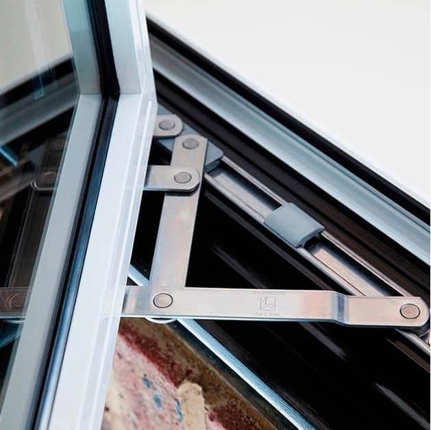 Everest aluminium window