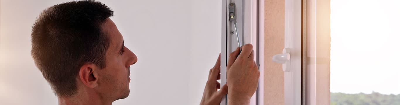 Person adjusting Everest conservatory window