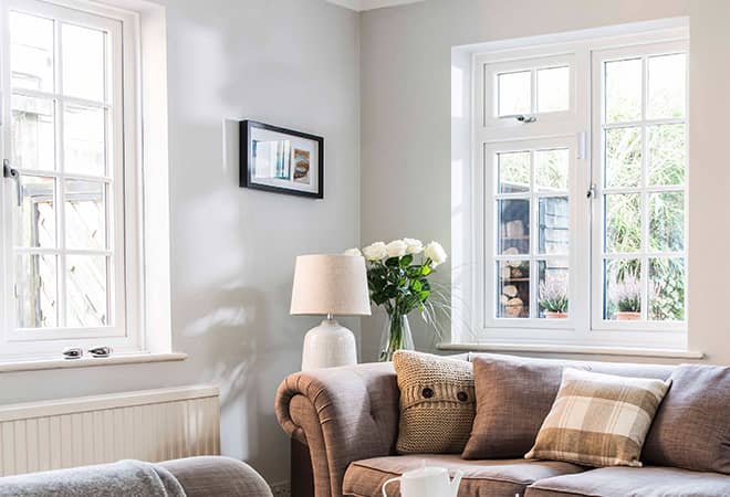 White Everest window in a light gray room